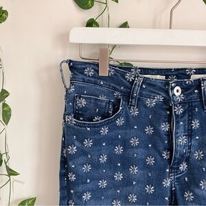 Anthropologie Pilcro and the Letterpress High Rise Bootcut Jean embroidered 27